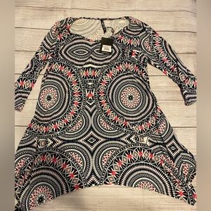 🌼White Mark blouse pink black and white design